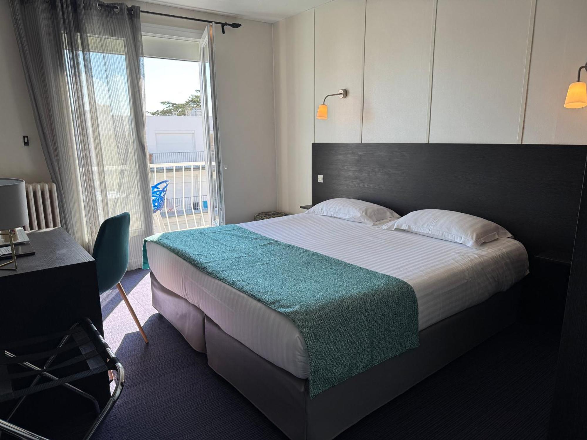 Hotel Calme Des Pins & Spa Les Sables-dʼOlonne Εξωτερικό φωτογραφία