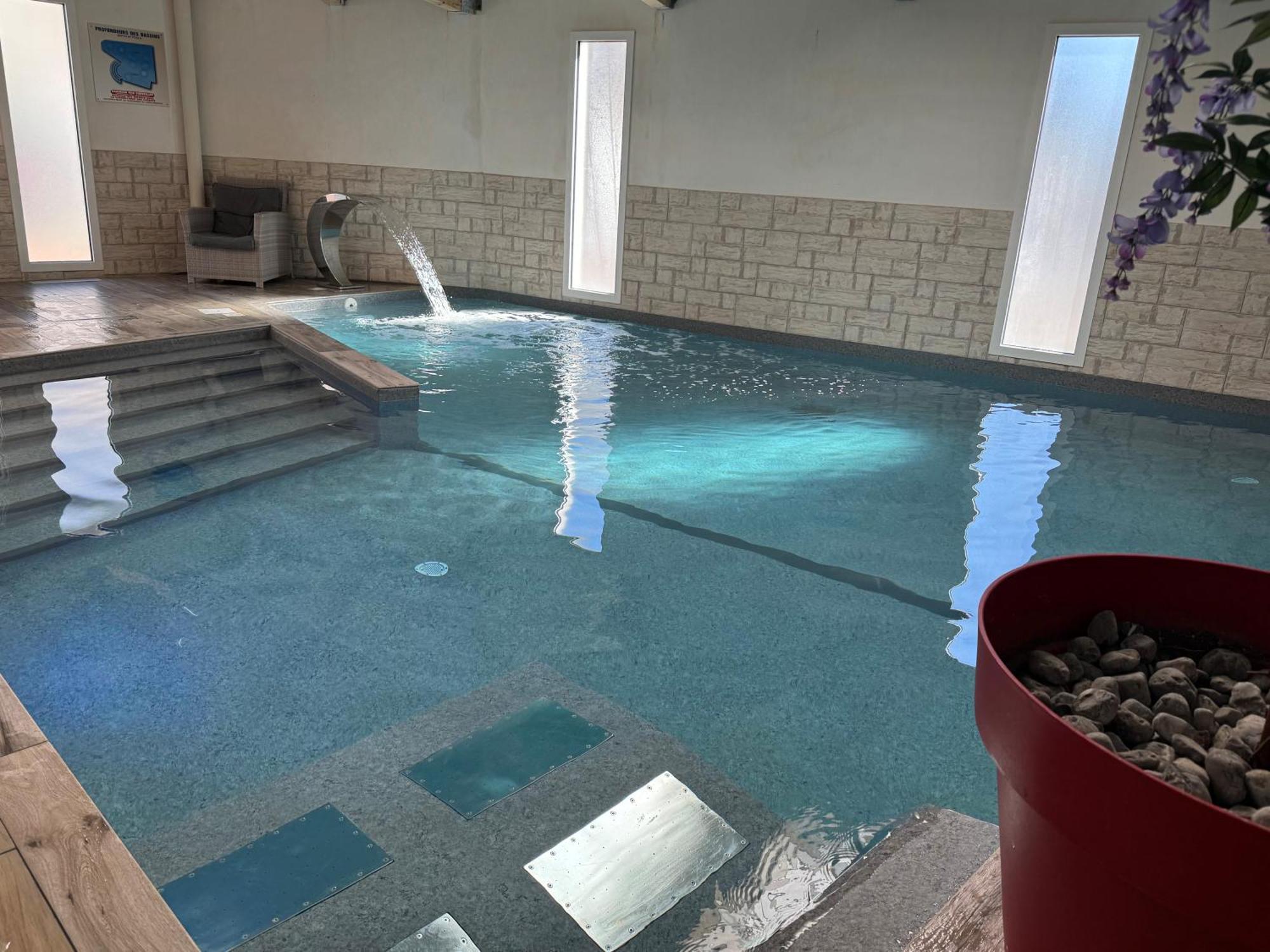 Hotel Calme Des Pins & Spa Les Sables-dʼOlonne Εξωτερικό φωτογραφία